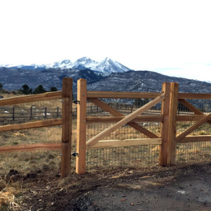 © Copyright 4 Corners Fencing, llc