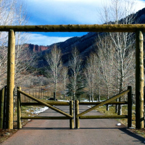 © Copyright 4 Corners Fencing, llc